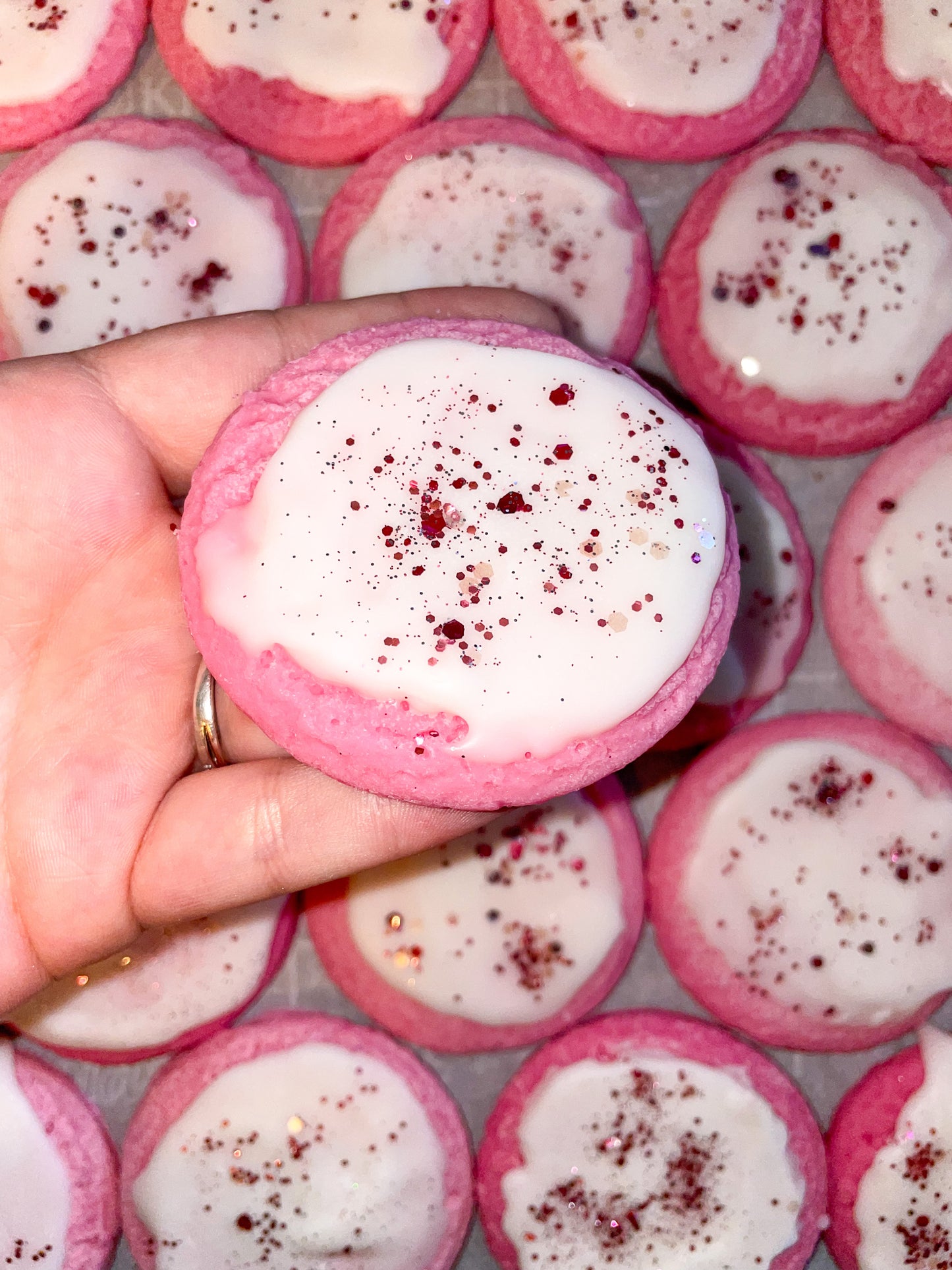 Frosted cookie